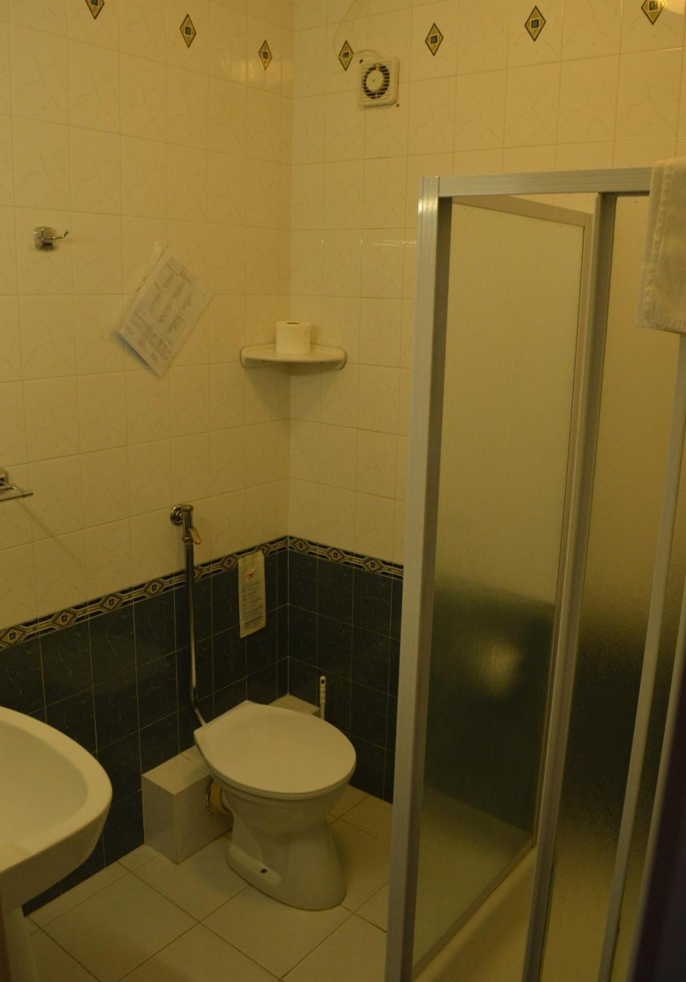 Apollo Motel Kecskemét Chambre photo