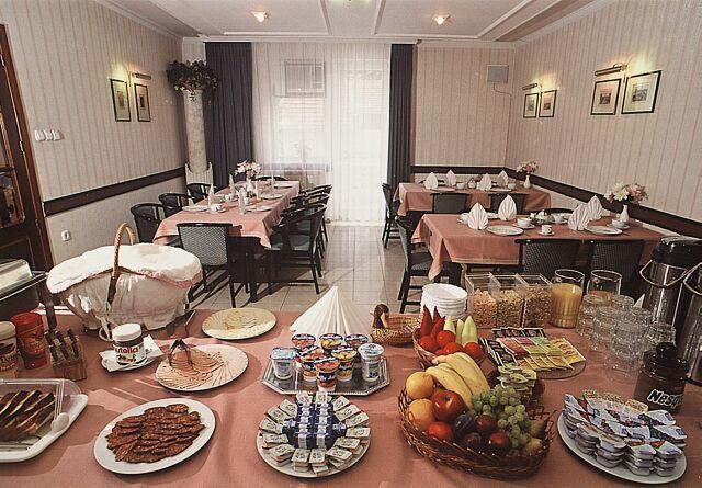 Apollo Motel Kecskemét Extérieur photo